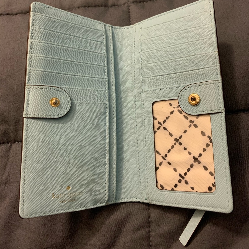 Kate Spade Wallet - Picture 4 of 7